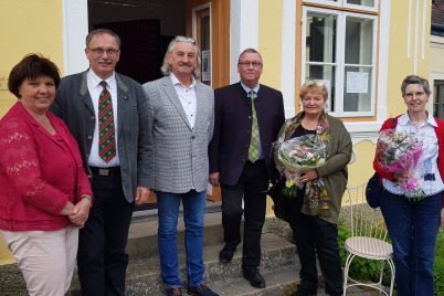 Sylvia Schaffar zeigt ihre Werke aus Stoff in Hardegg