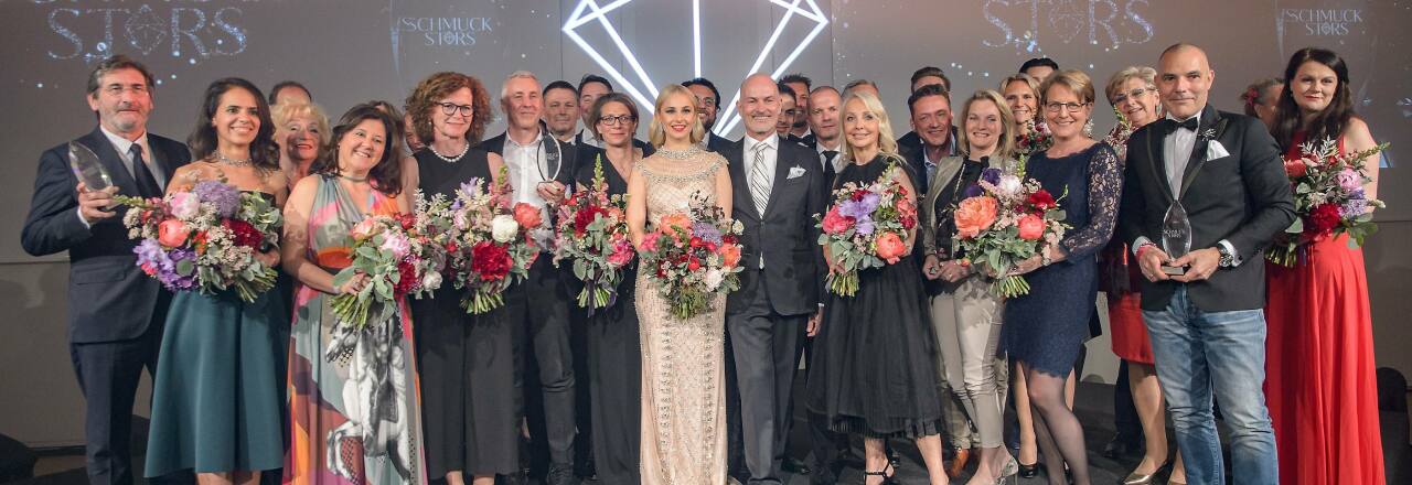 Schmuckstars geht mit neuer Kategorie in die Awards 2021