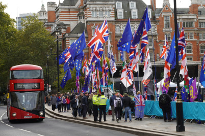 EU-Parlament stimmt Post-Brexit-Abkommen zu