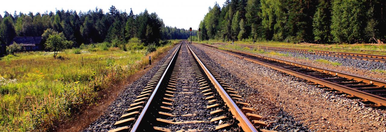 40 Prozent des Schienennetzes und 27 Prozent aller Straßen in Österreich verlaufen durch NÖ