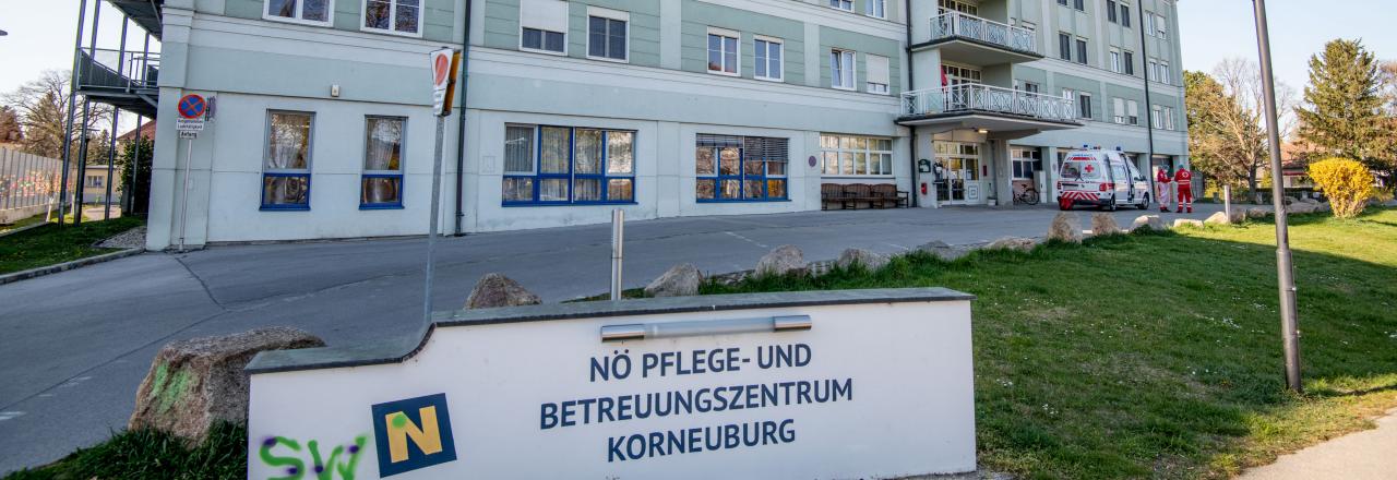 Weitere Lockerungen für Besuche in den NÖ Pflege-, Betreuungs- und Förderzentren