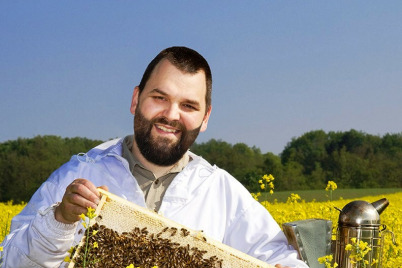 Bio-Imkerei Obendorfer bildet Lehrlinge aus