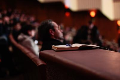 Theater, Kabarett, Literatur und ein Stand-up-History-Abend