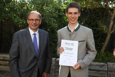 Thomas Loicht erhielt Stipendium für hervorragende Leistung