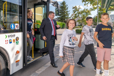 „Für mehr Sicherheit das Elterntaxi stehen lassen!“