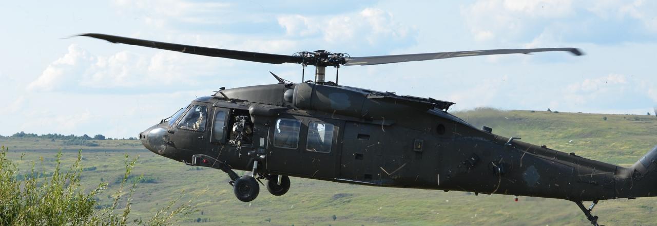 „Black Hawk“ Hubschrauber des Bundesheeres helfen bei der Beseitigung von Unwetterschäden