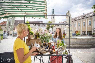 Sommerfrischer Genussmarkt im Herzen von Langenlois