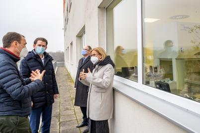 LH Johanna Mikl-Leitner und BK Sebastian Kurz bei Polymun Scientific