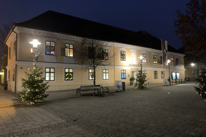 Wolkersdorfer Rathaus wird zum Adventkalender