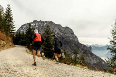 SPORT 2000 begleitet 7 Bergmarathon-Legenden auf dem Weg zum Gipfel