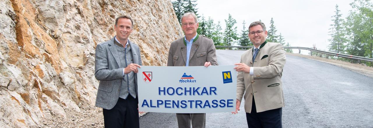 Erster sanierter Bauabschnitt der Hochkar-Alpenstraße wieder für den Verkehr freigegeben