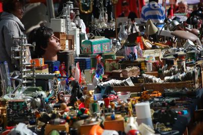 Flohmarkt und Antiquitätenmarkt öffnen ihre Pforten wieder