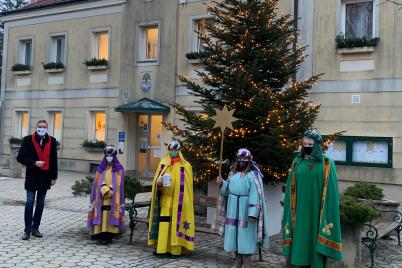 Die Sternsinger am Gemeindeamt