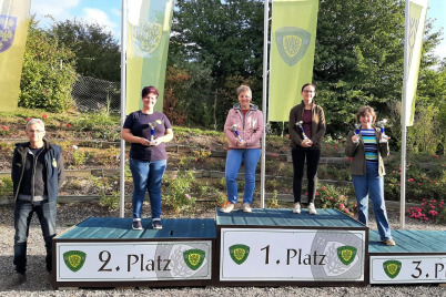 Petra Elend und Helga Proschinger gewinnen die Damenwertung