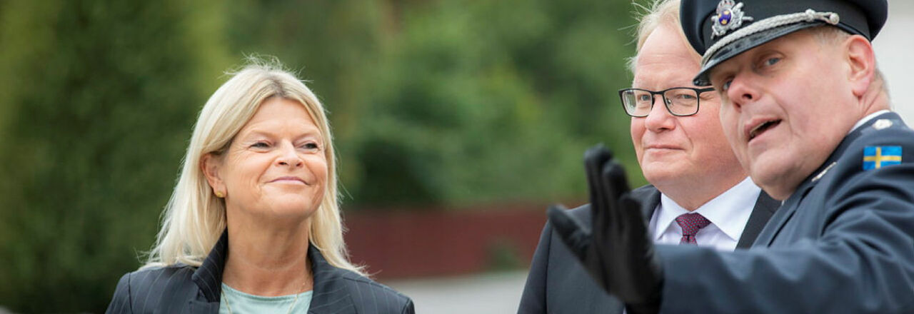 Verteidigungsministerin Klaudia Tanner besuchte schwedischen Amtskollegen