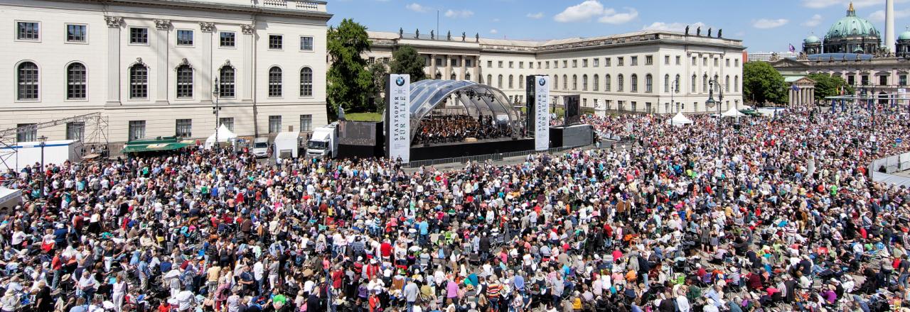 BMW Group feiert 50 Jahre internationales Kulturengagement