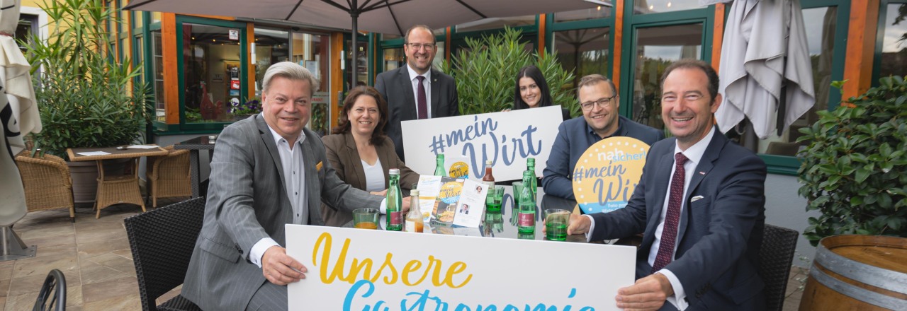 Endlich wieder blau-gelbe Gastronomie genießen