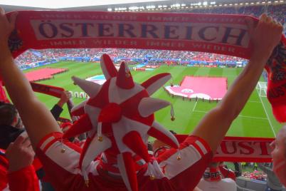 Rot-Weiß-Roter Fanflieger zur Fußball EM