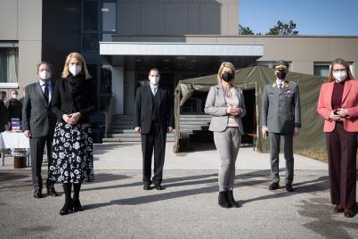 Tanner und Schramböck besuchen Lehrlingstestungen im Bundesheer